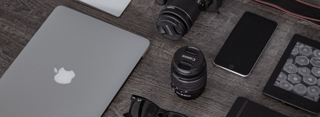 What device do you use to run your online business?