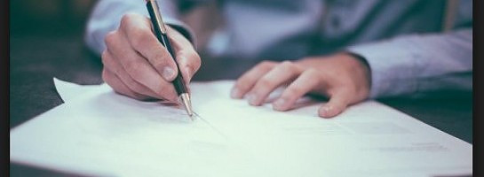 How to Attempt a Critical Analysis Essay?