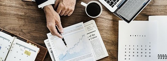 Your Business and Goals: How to Set Business Goals You'll Stick to & Achieve In 6 Easy Steps