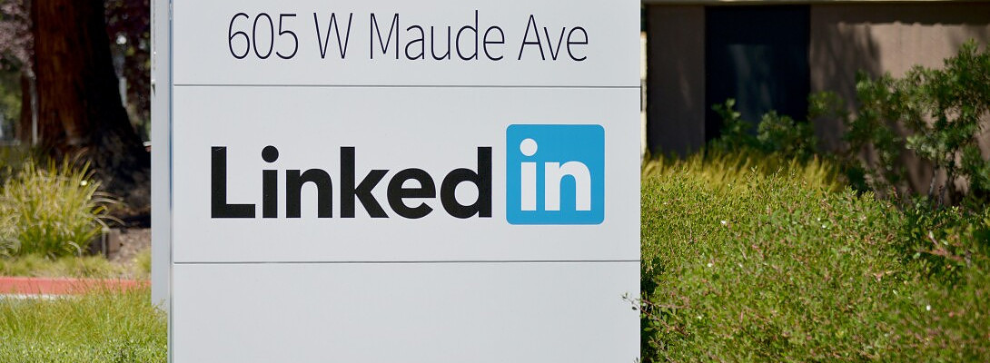LinkedIn Posts vs Long-Form Articles: Benefits, Features, and Differences