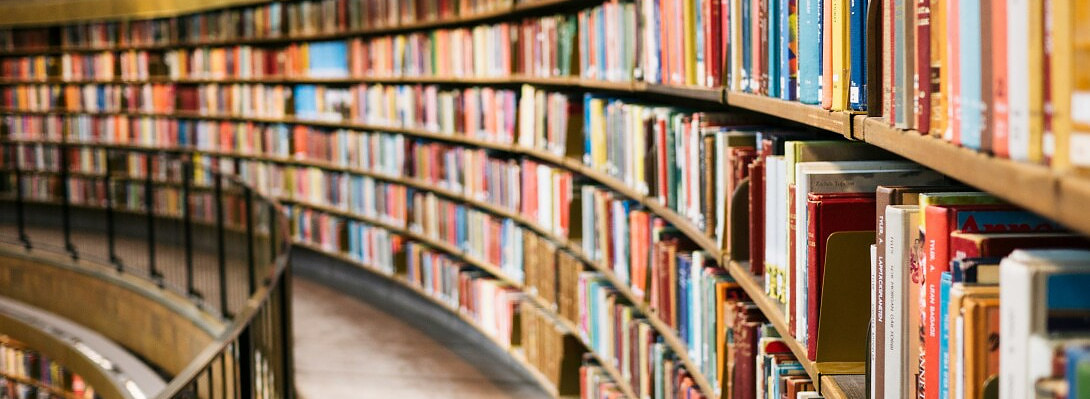 World Record - I Watched Alex Hormozi Sell 2.5 Million Books in 5 Hours