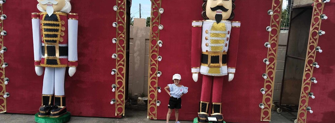 Xmas Arrives Early for Melissa Jeane