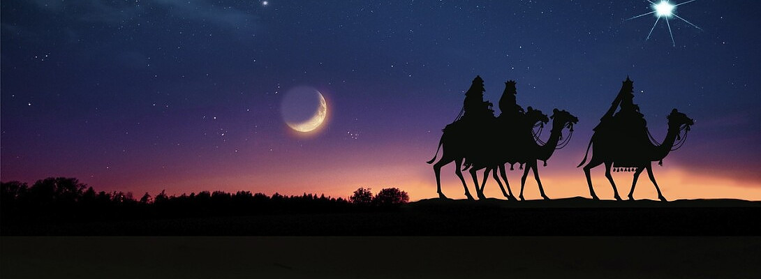 How to Make Money with Gold Frankincense and Myrrh