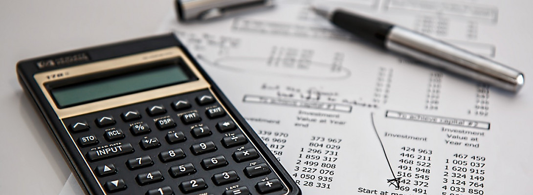 4 Practical Ways That Bloggers Are Saving On Taxes Before The New Year