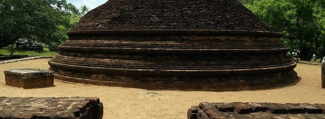 Business,history,culture,politics with the same platform