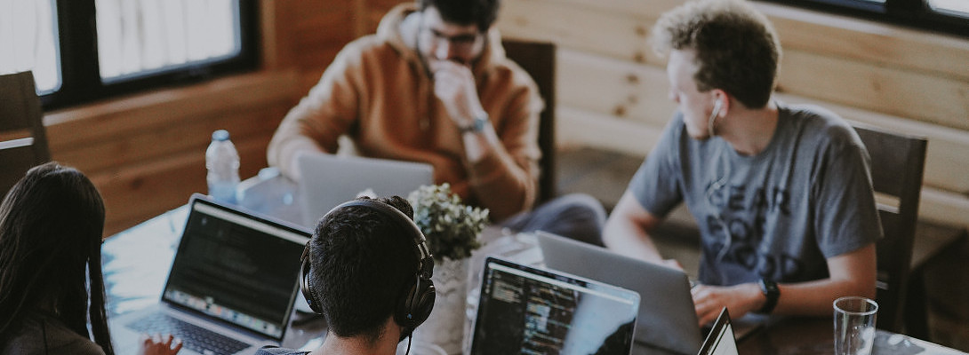 9-5 Job or Affiliate Business - Honest work from home internet business!