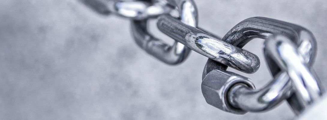 How do I get those backlinks that I desperately need for my blog?