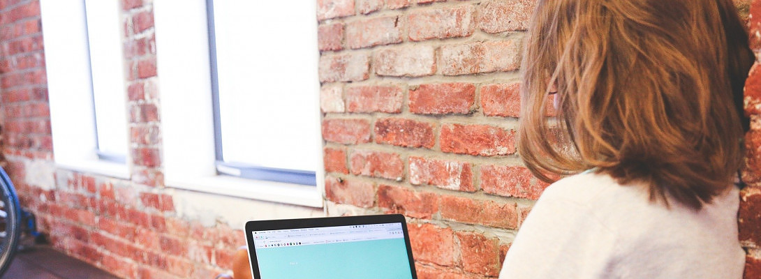 Is It Easier To Give Your Old Website A New Look Or Build A New Website?