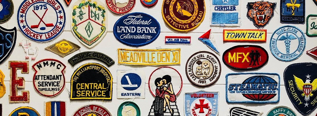 How To Create A Professional Looking Logo In 5 Minutes for Free.