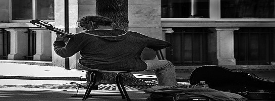 Studying guitar in conservatory