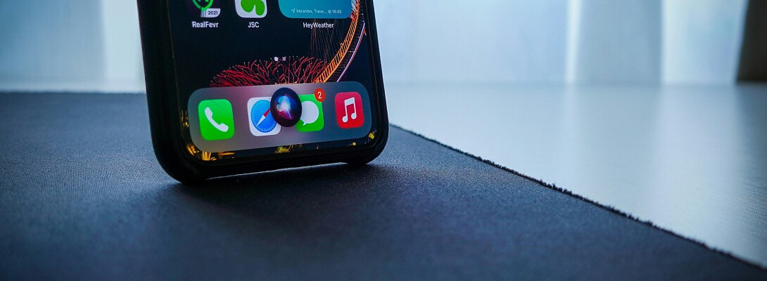 Siri 2026 Update: Apple Teams Up With Google Gemini