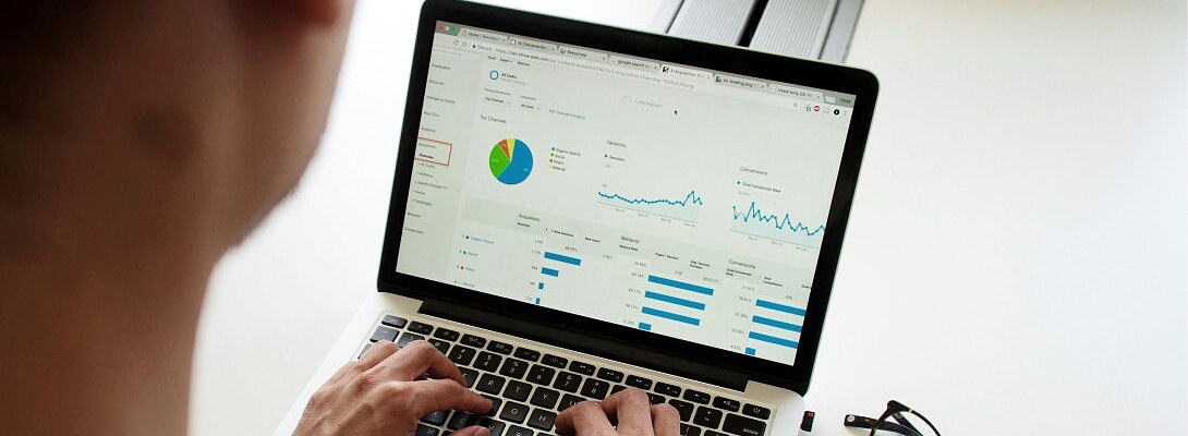 Why Marketing Knowledge Changes How You See Content Completely