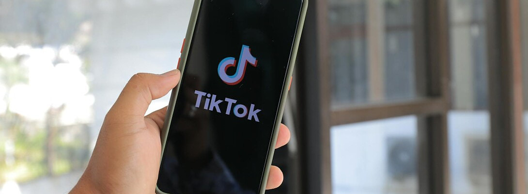 Using TikTok’s Discover Page to Spot Viral Content Early