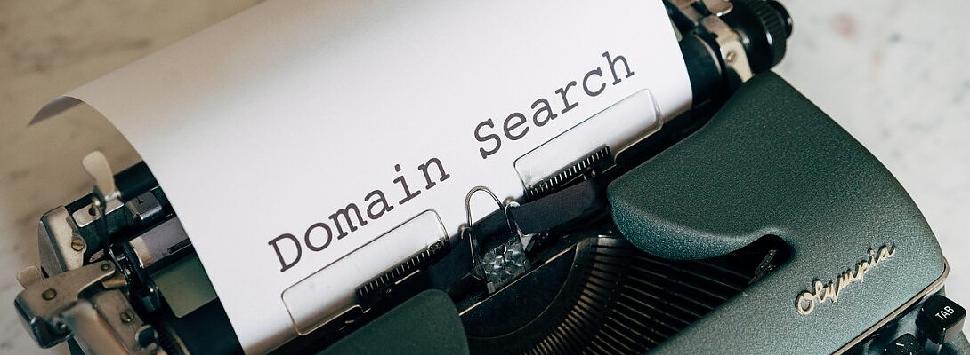 How Do I Choose a Good Domain Name?
