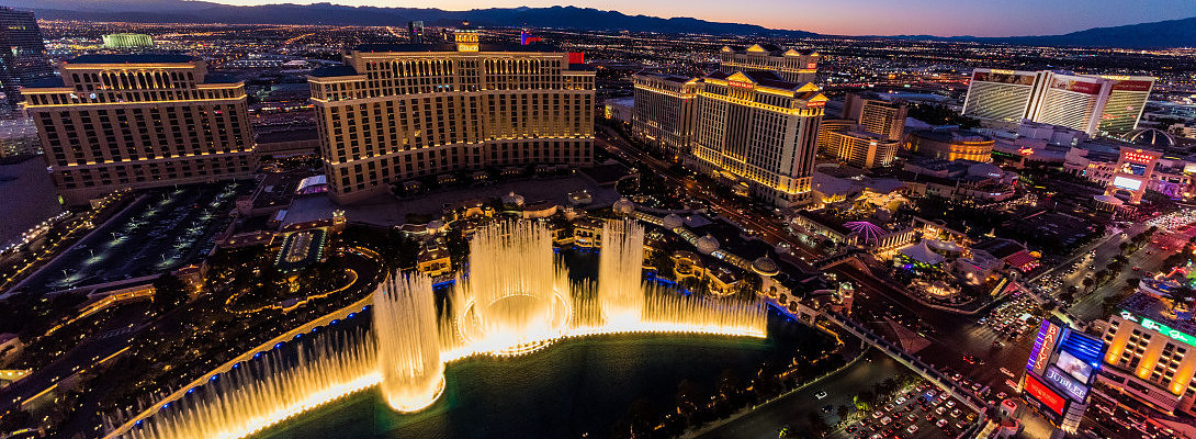 What happens in Vegas. (SECRET Photos!?)