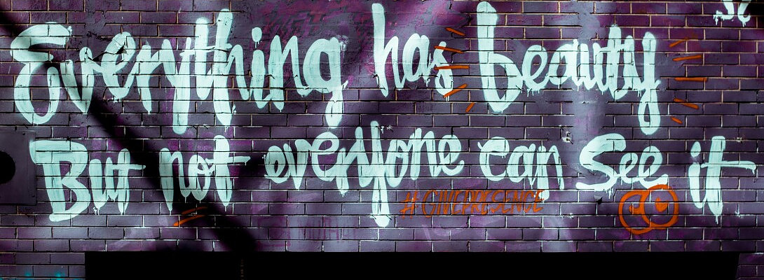 APHANTASIA - The inability to visualize on command. A picture is NOT worth a 1,000 words!