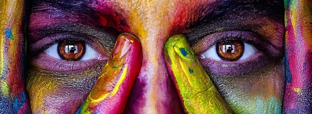 Painting Pictures With Your Words Helps Build An Instant Connection