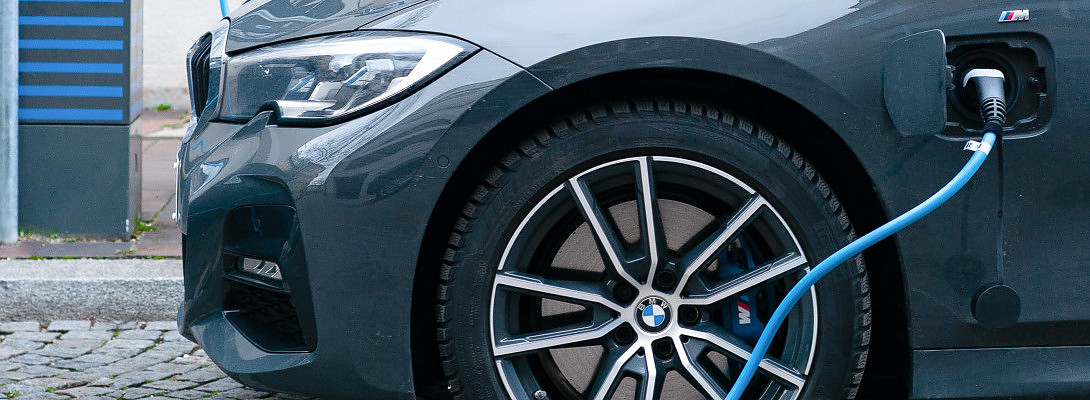 Electric Cars - The Next Best Niche Blog